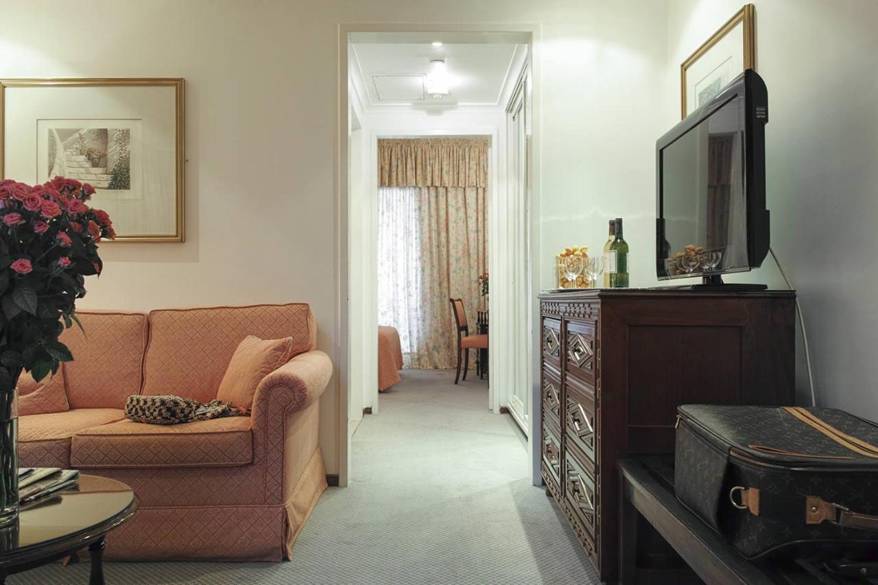 Hotel Al Bustan Beit Mery Εξωτερικό φωτογραφία