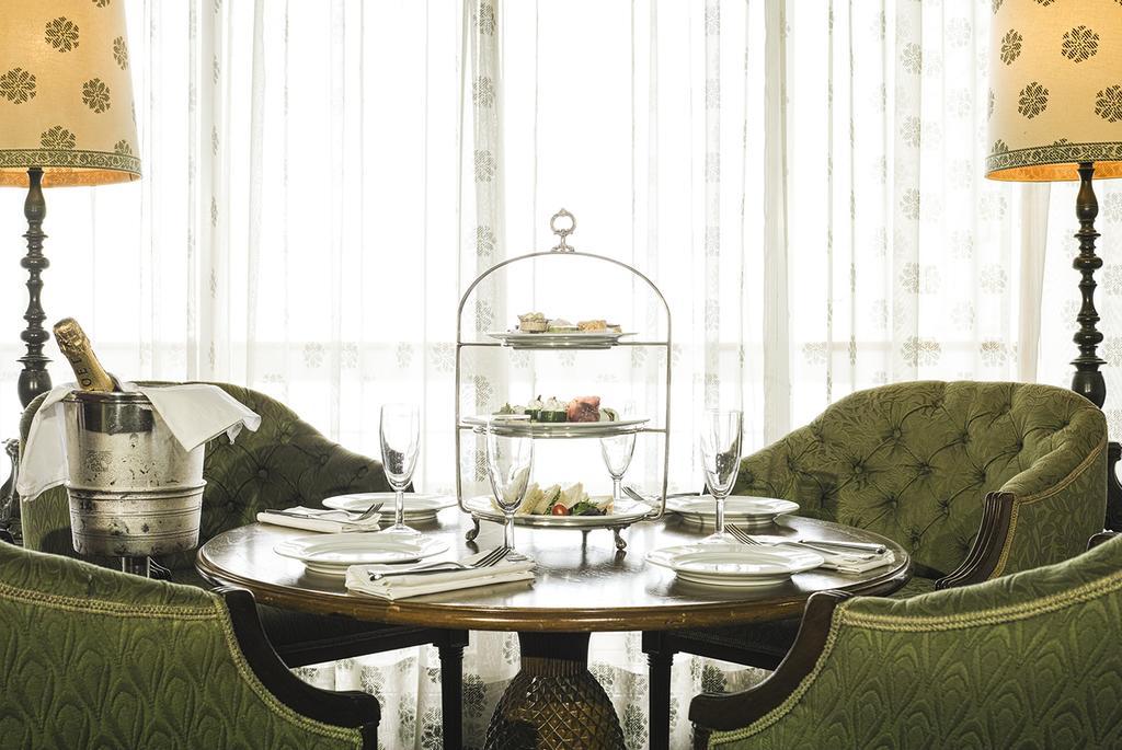 Hotel Al Bustan Beit Mery Εξωτερικό φωτογραφία