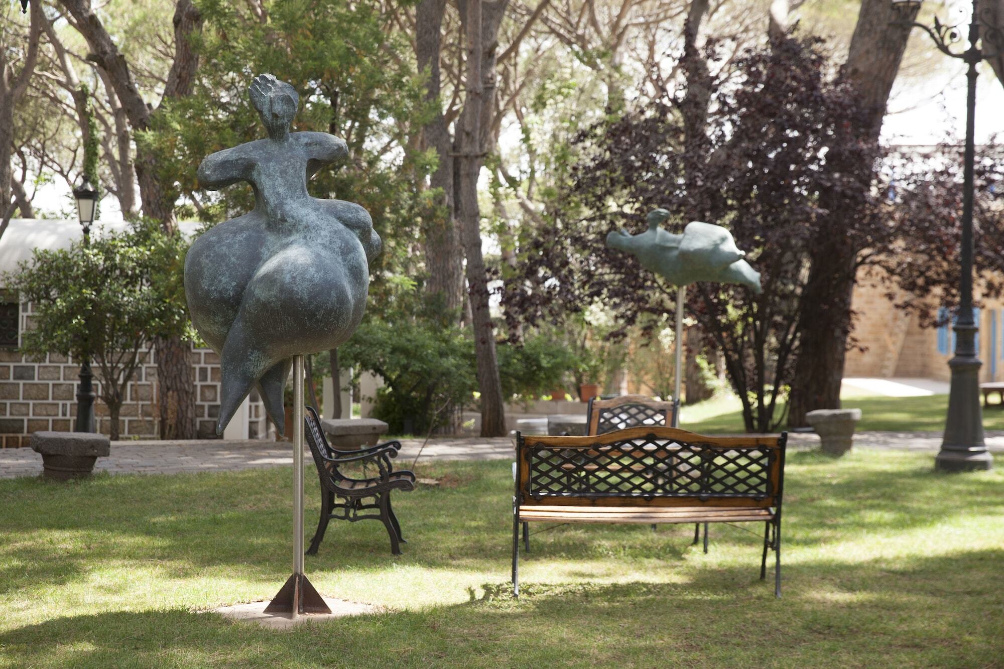 Hotel Al Bustan Beit Mery Εξωτερικό φωτογραφία
